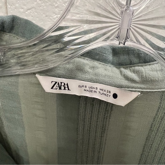 Zara women’s button up wrap dress size S green striped - Picture 10 of 11